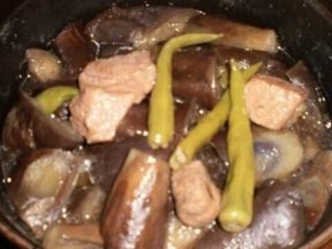 カレー用豚肉で茄子としし唐の煮物